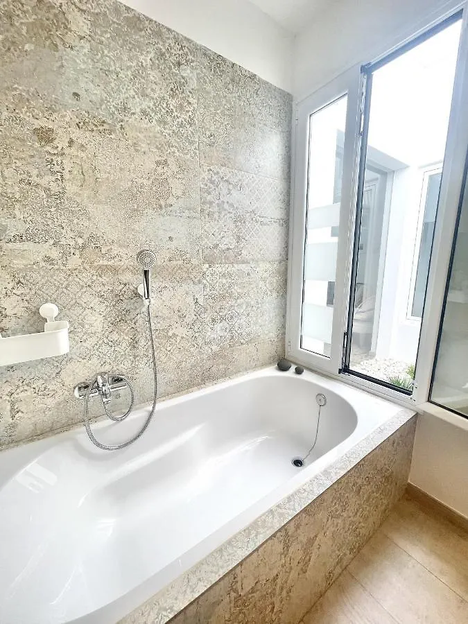 Villa Casahost Townhouse Lise Puerto del Carmen  Ferienhaus