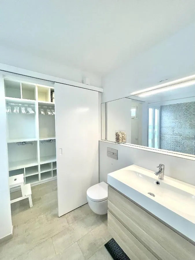 Casahost Townhouse Lise Villa Puerto del Carmen  Spain